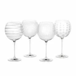 Brand new ⭐ Mikasa® Cheers® Set of 4 Balloon Glasses 🎁